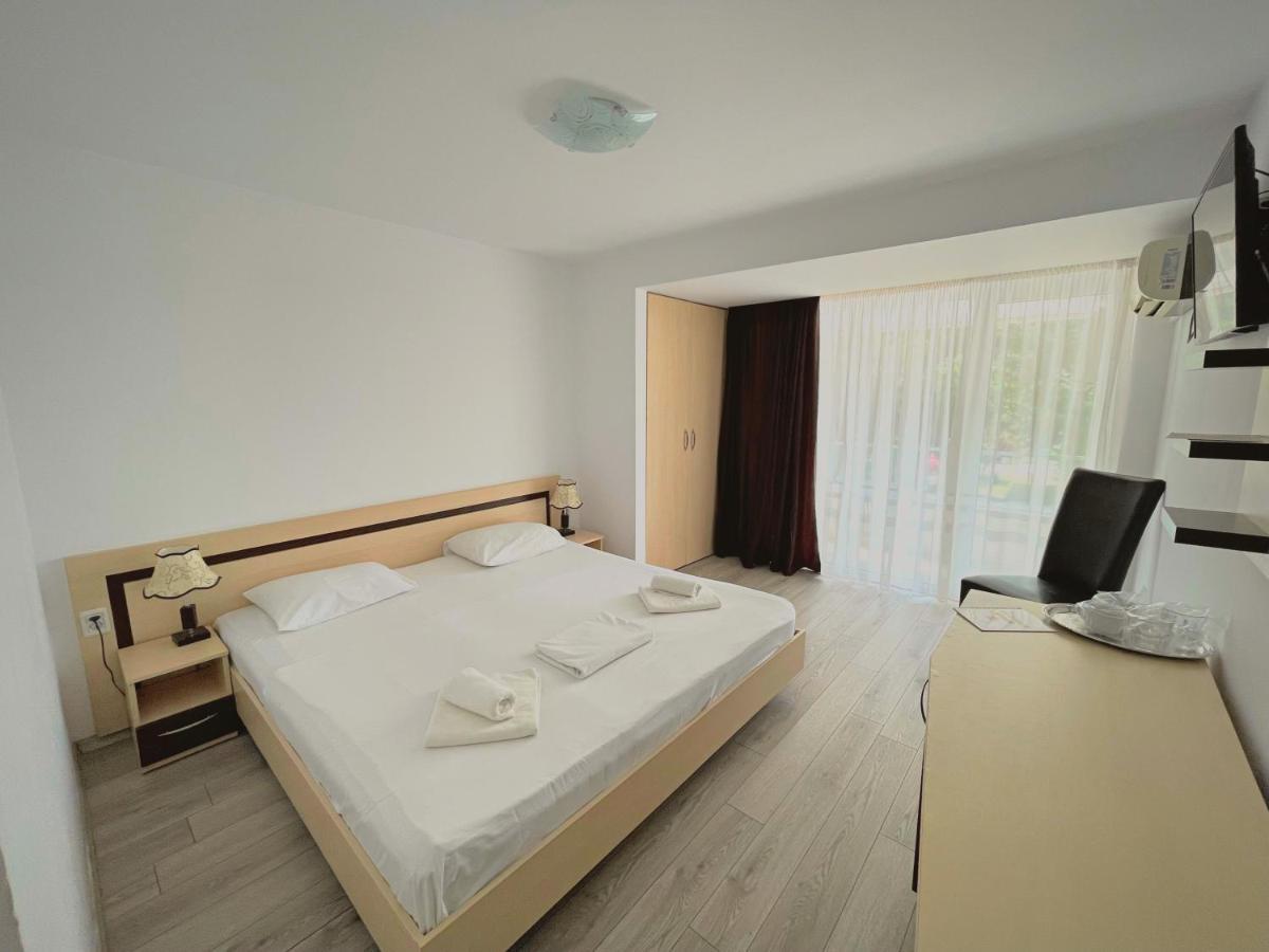 Hotel Venus Mamaia Kültér fotó